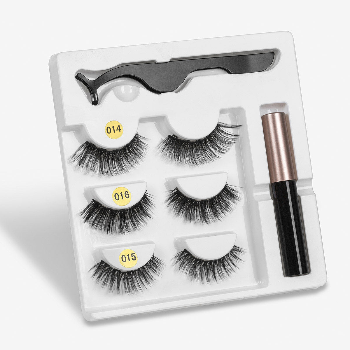 Eyelashes With Magnets In Fashion