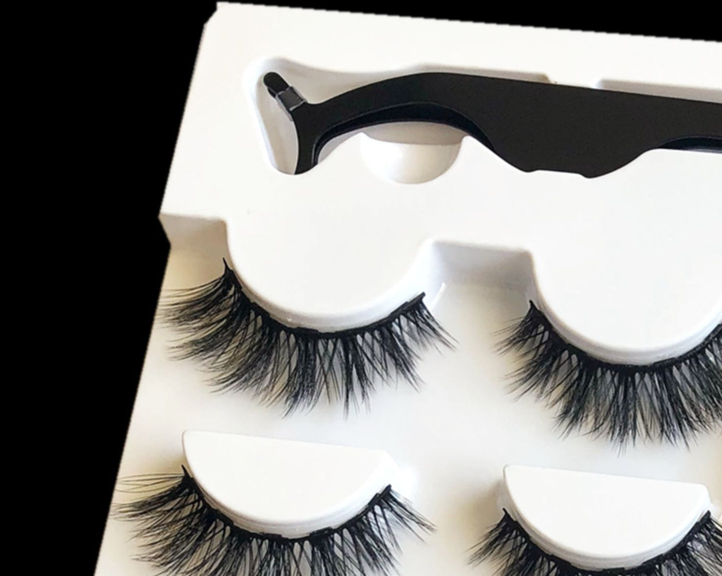 Eyelashes With Magnets In Fashion